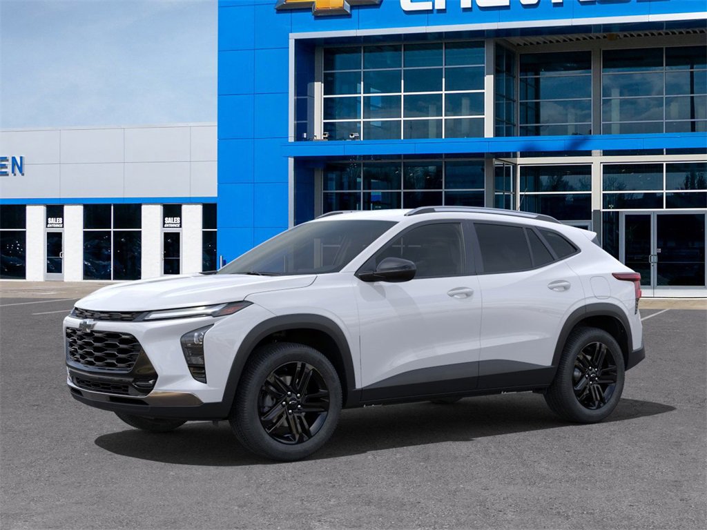 2025 Chevrolet Trax ACTIV photo 2
