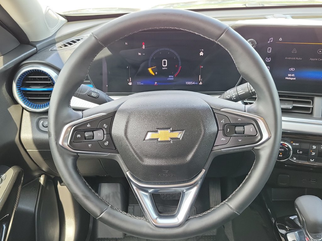 2024 Chevrolet Trax LT - Photo 32