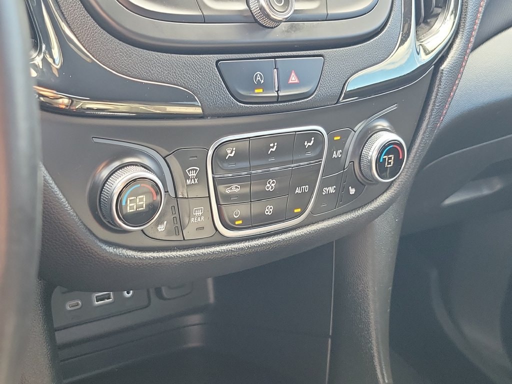 2022 Chevrolet Equinox RS - Photo 24