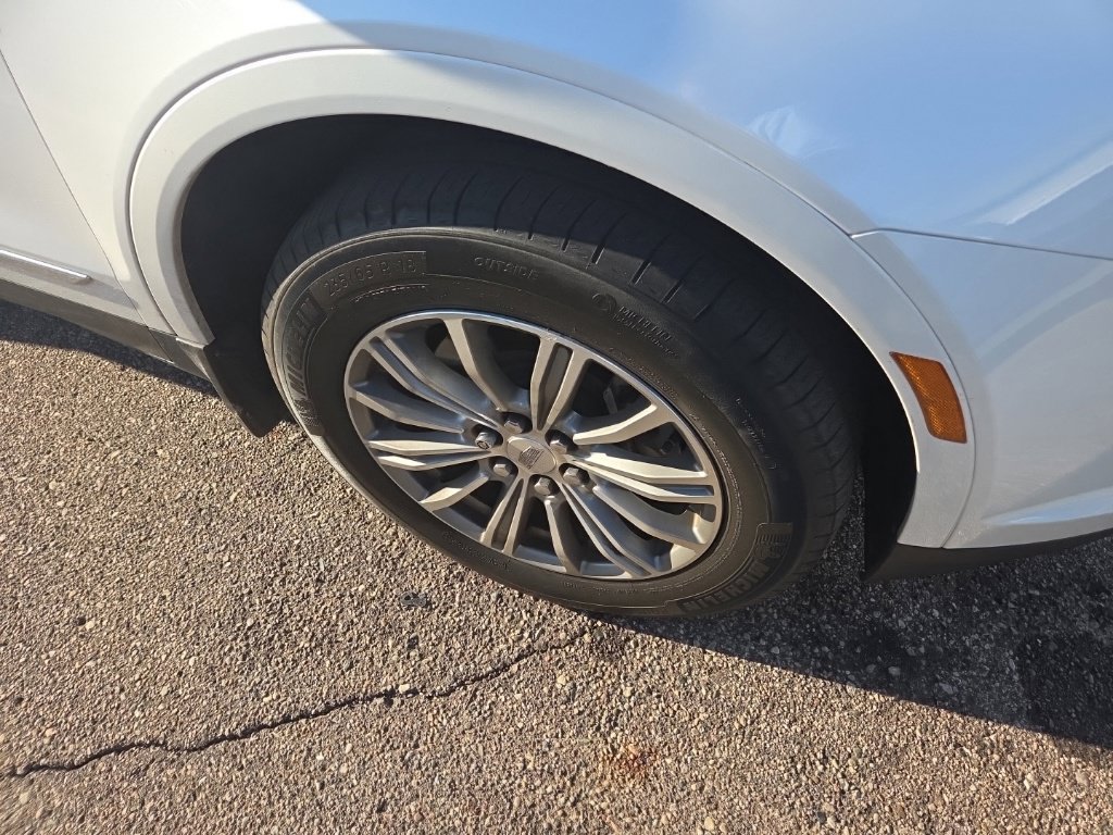 Used 2019 CADILLAC XT5 Luxury AWD SUV