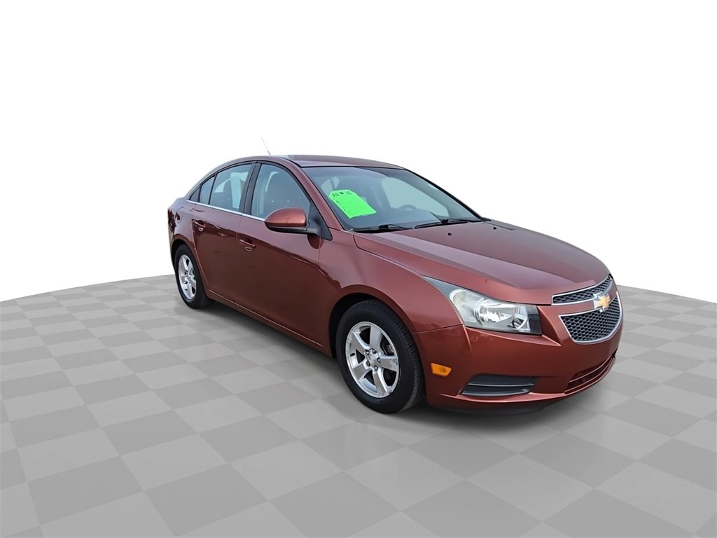 Used 2013 Chevrolet Cruze 1LT with VIN 1G1PC5SB1D7177258 for sale in Lansing, MI