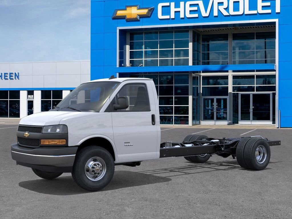 New 2025 Chevrolet Express Cutaway 3500 1WT Cutaway Van