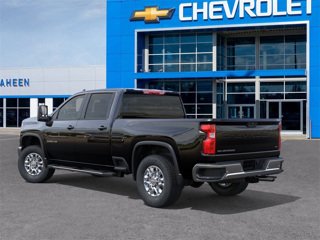2026 Chevrolet Silverado 2500HD LT photo 3