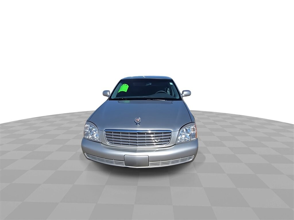 2005 Cadillac DeVille photo 3