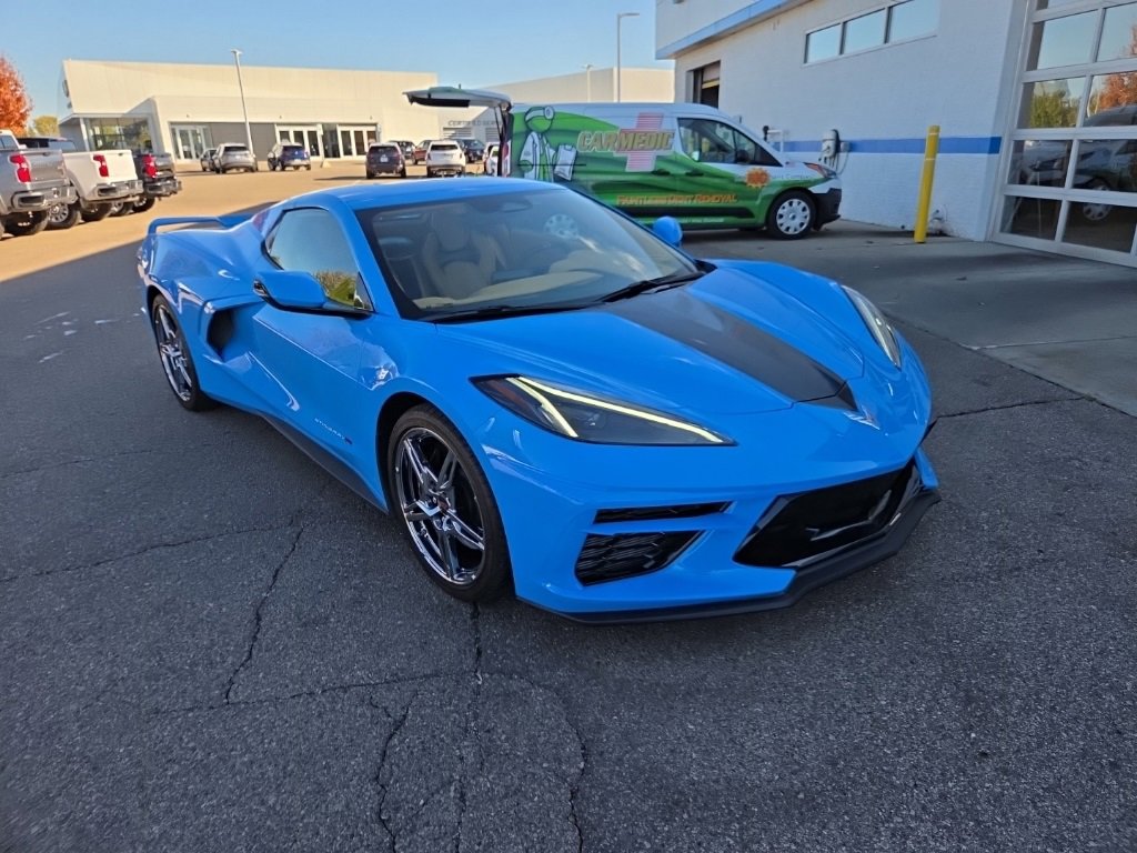 2024 Chevrolet Corvette Stingray 3LT Convertible photo 3