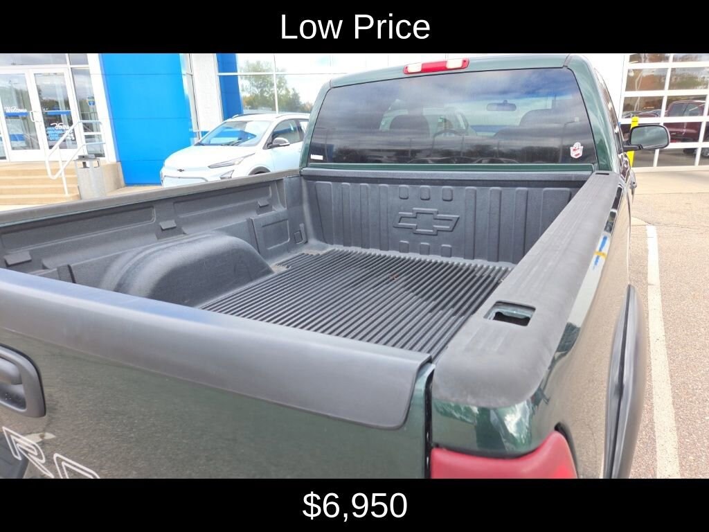 Used 2002 Chevrolet Silverado 1500 2WD Extended Cab Standard Box Truck Extended Cab