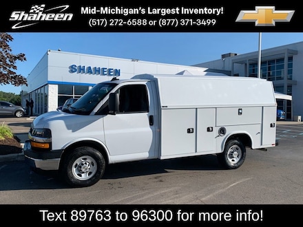 2025 Chevrolet Express Cutaway 3500 1WT Cutaway Van