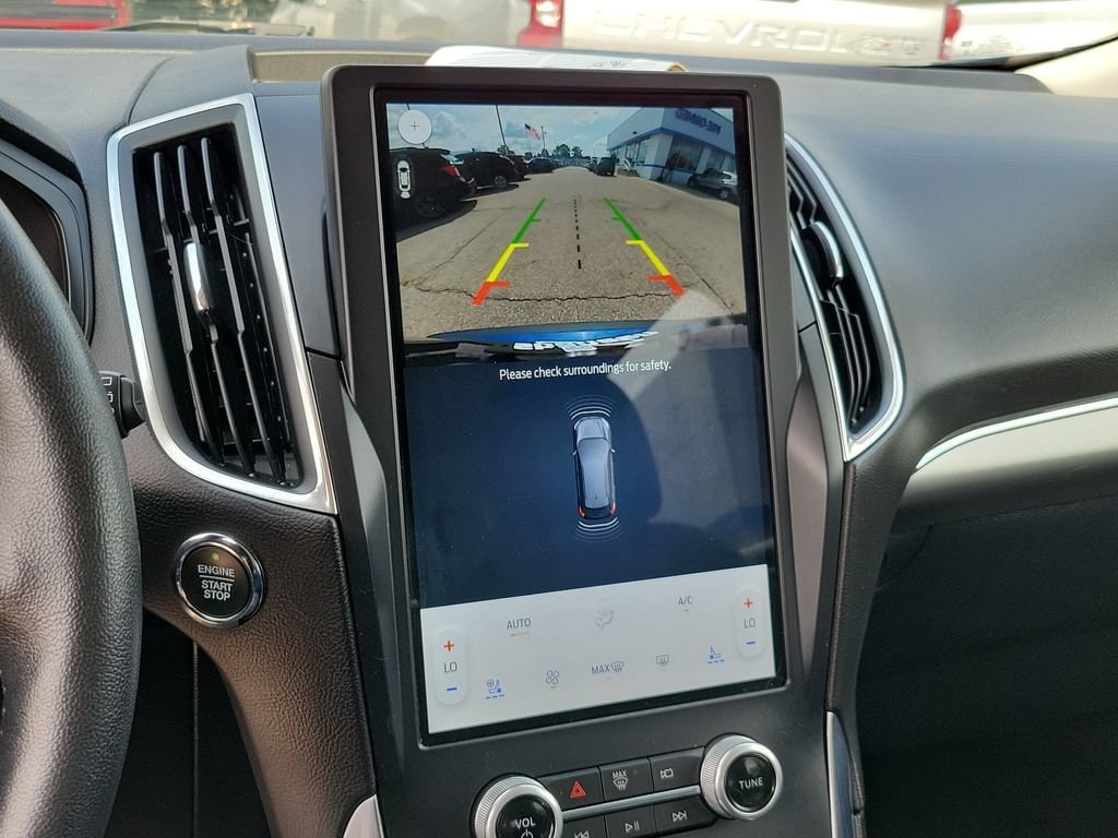 2022 Ford Edge Titanium - Photo 24