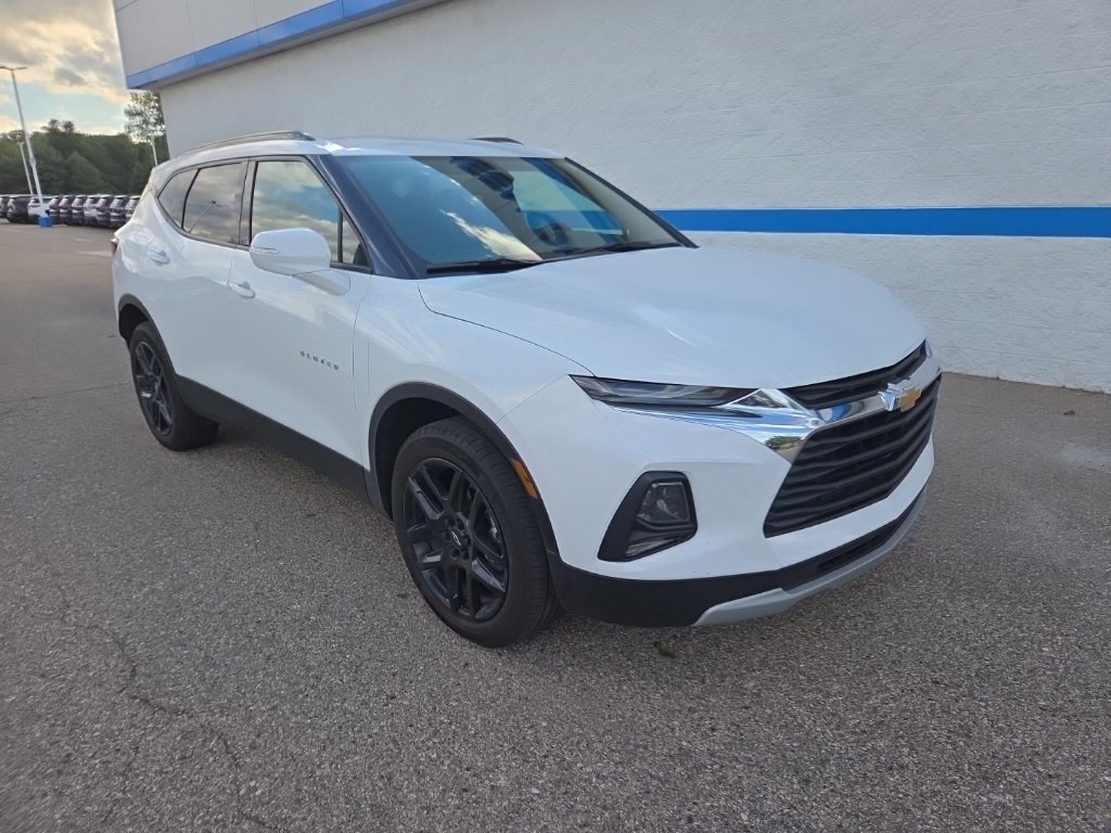 2022 Chevrolet Blazer 2LT photo 3