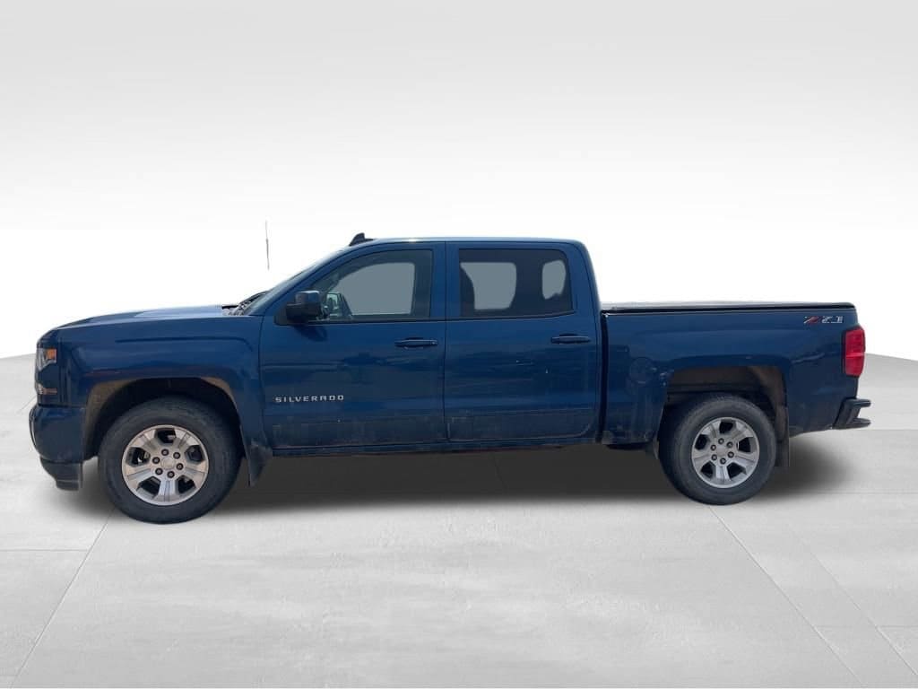 Used 2018 Chevrolet Silverado 1500 LT Truck Crew Cab