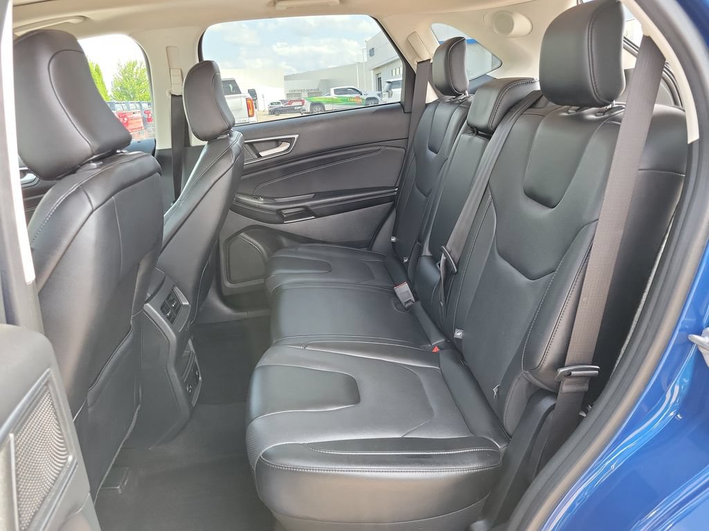 2022 Ford Edge Titanium - Photo 29
