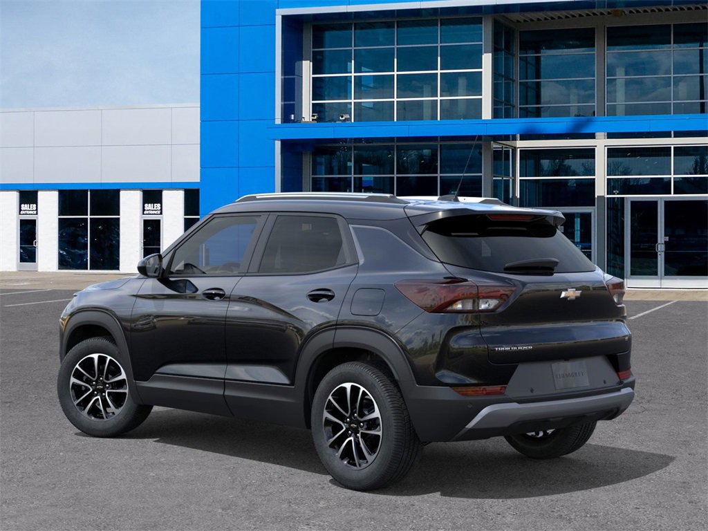 2026 Chevrolet Trailblazer LT photo 3