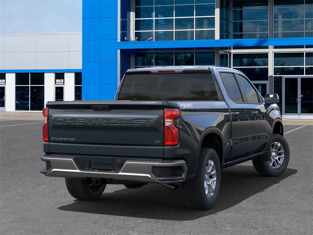 2025 Chevrolet Silverado 1500 LT photo 4