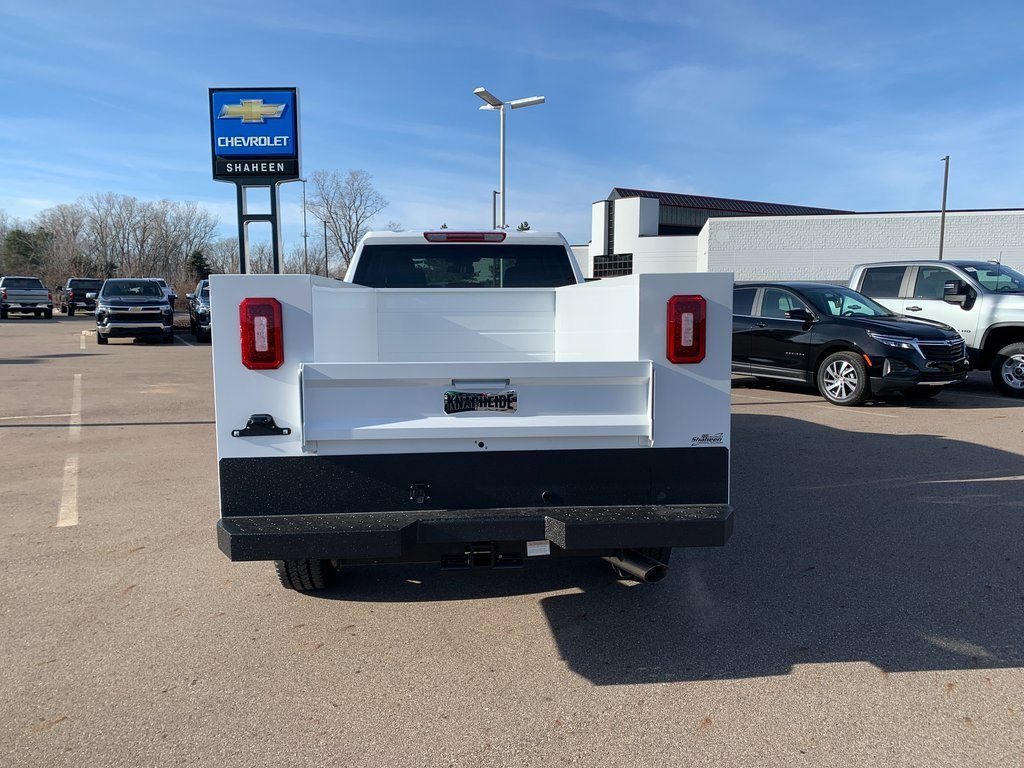 2024 Chevrolet Silverado 2500HD photo 4