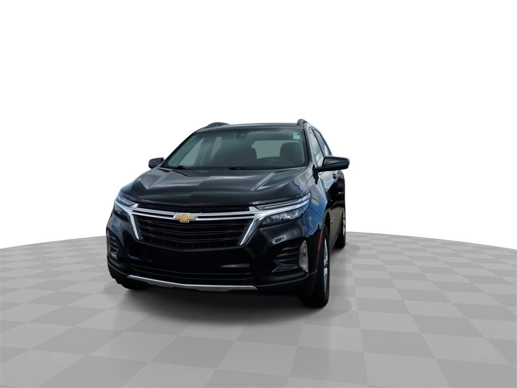2022 Chevrolet Equinox LT photo 3