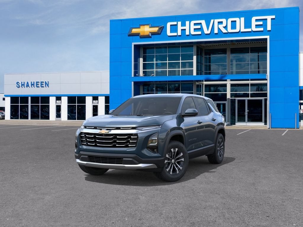 2027 Chevrolet Equinox LT - Photo 8