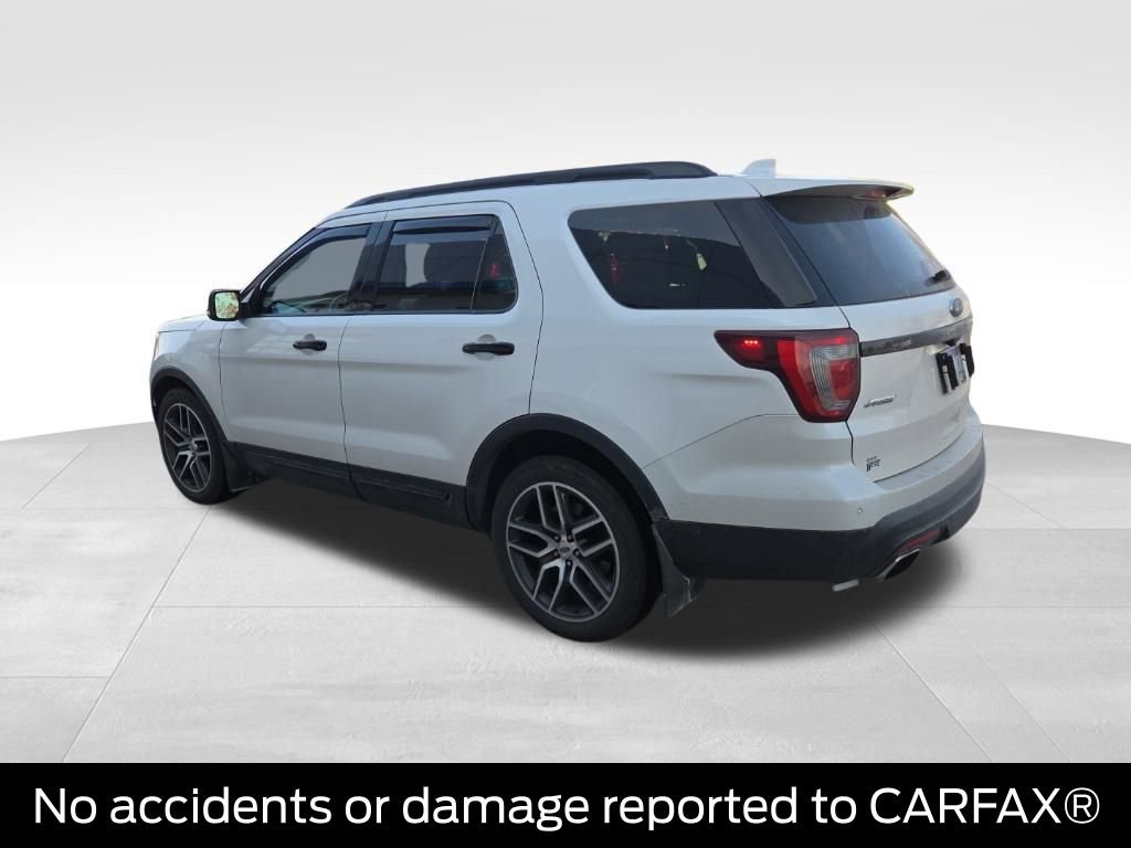 2017 Ford Explorer Sport photo 4