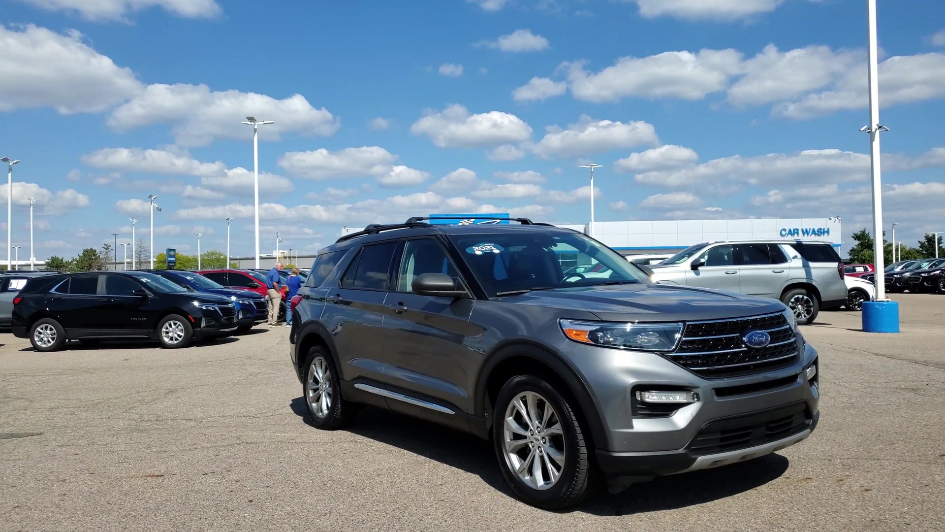 2021 Ford Explorer XLT photo 2