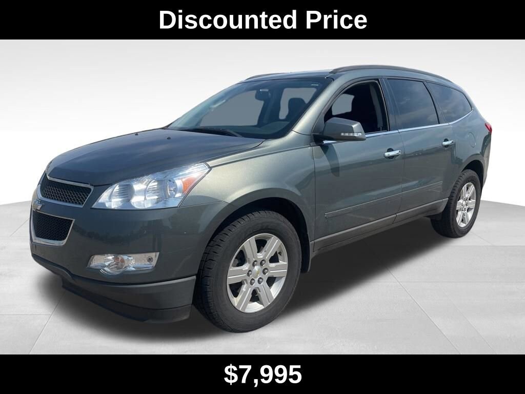 Used 2011 Chevrolet Traverse LT w/1LT SUV