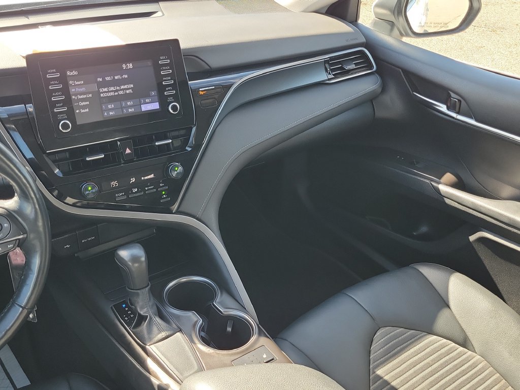 2023 Toyota Camry SE - Photo 31