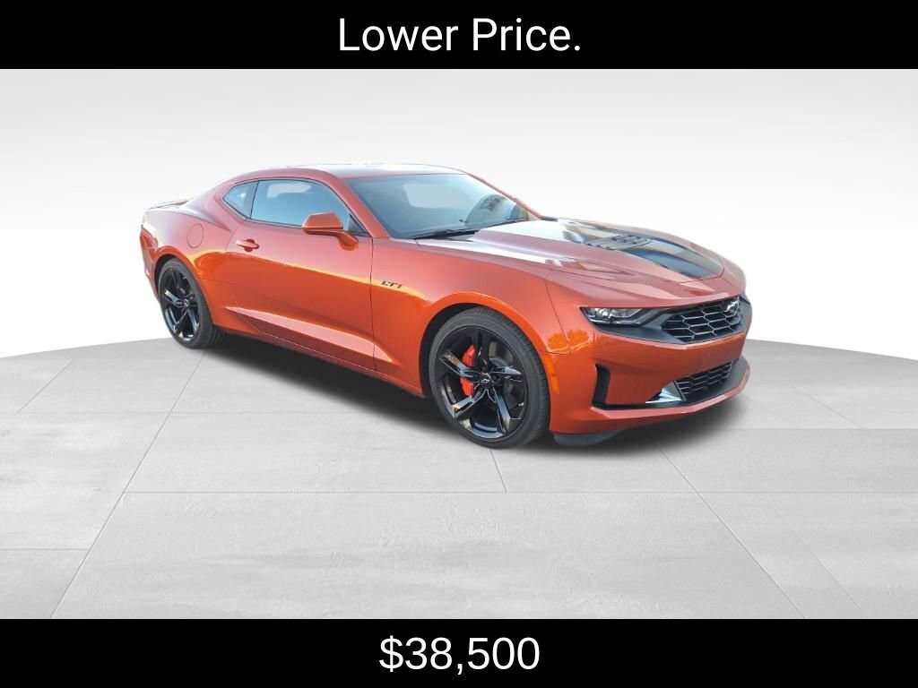 2022 Chevrolet Camaro LT1 photo 3