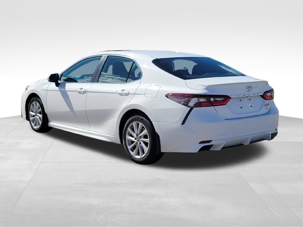 Used 2023 Toyota Camry SE Sedan