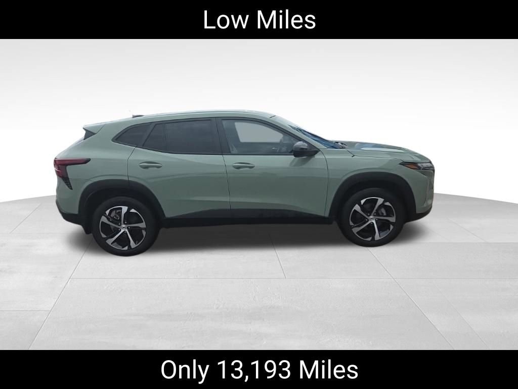 Used 2024 Chevrolet Trax 1RS SUV