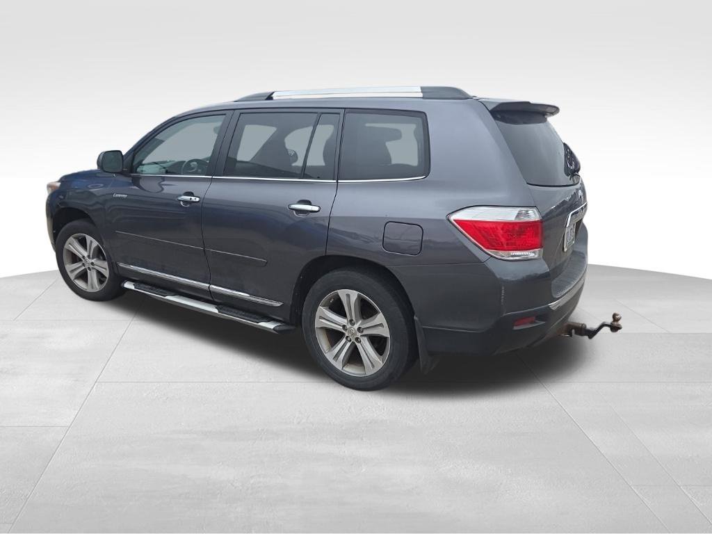Used 2012 Toyota Highlander Limited V6 SUV