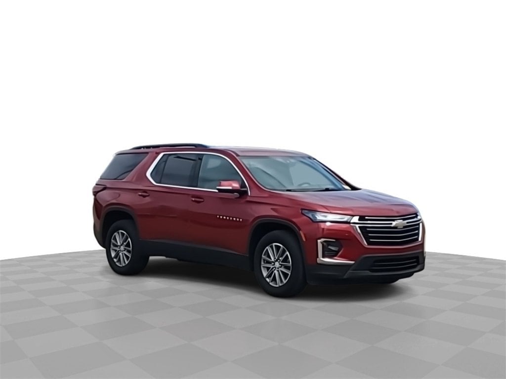 Used 2023 Chevrolet Traverse 3LT with VIN 1GNERHKW4PJ174631 for sale in Lansing, MI