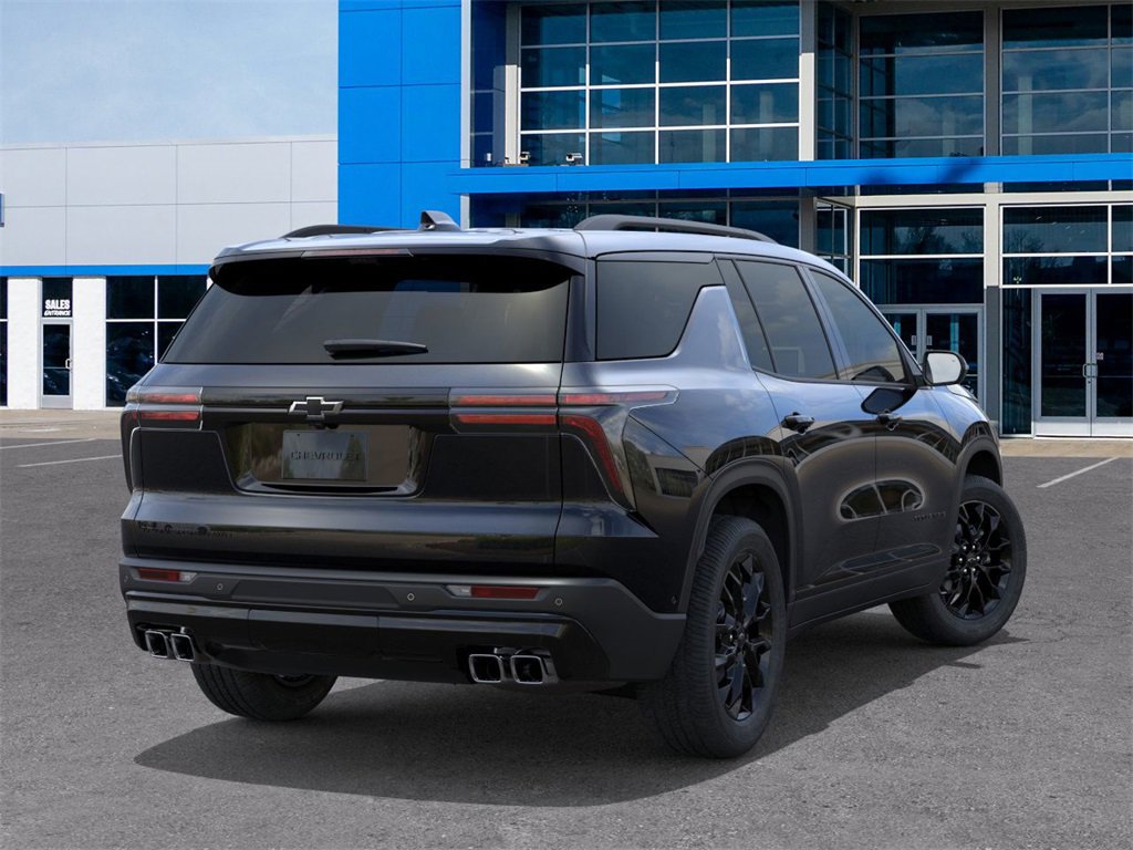 2026 Chevrolet Traverse photo 2