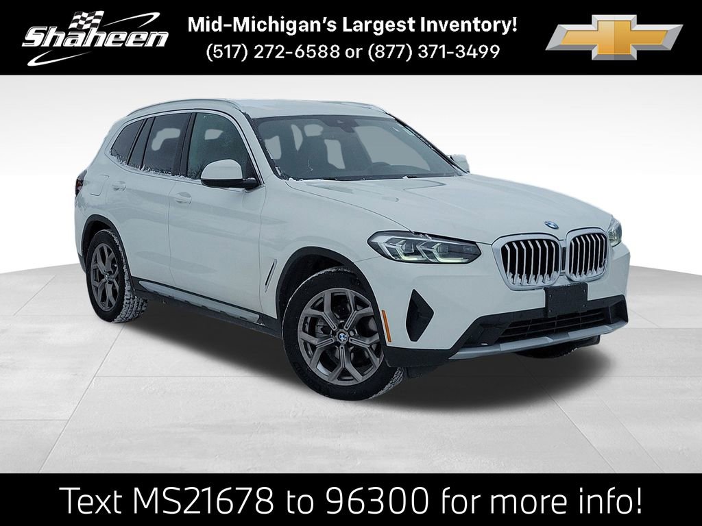 2022 BMW X3 xDrive30i's photo
