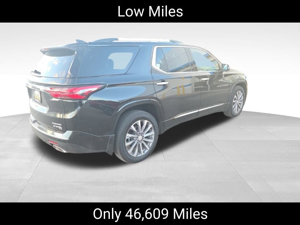 Used 2023 Chevrolet Traverse Premier SUV