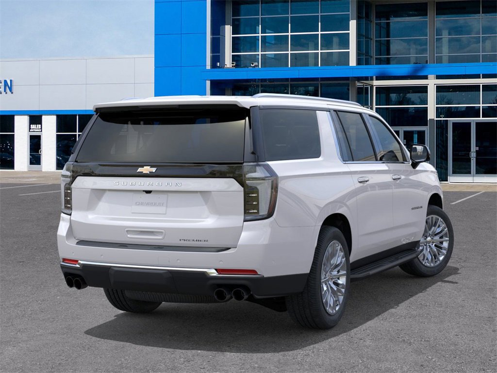 2025 Chevrolet Suburban Premier photo 4