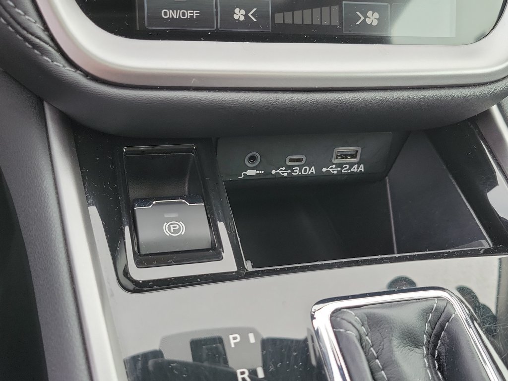 2024 Subaru Outback Limited - Photo 26