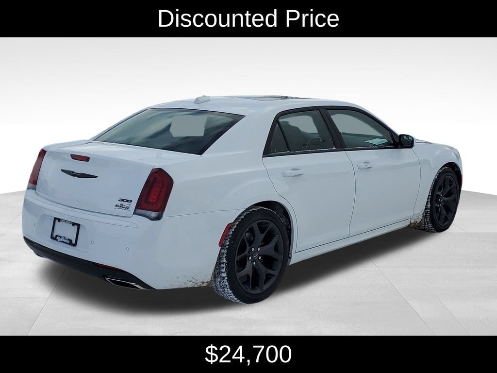 Used 2023 Chrysler 300 Touring L Sedan