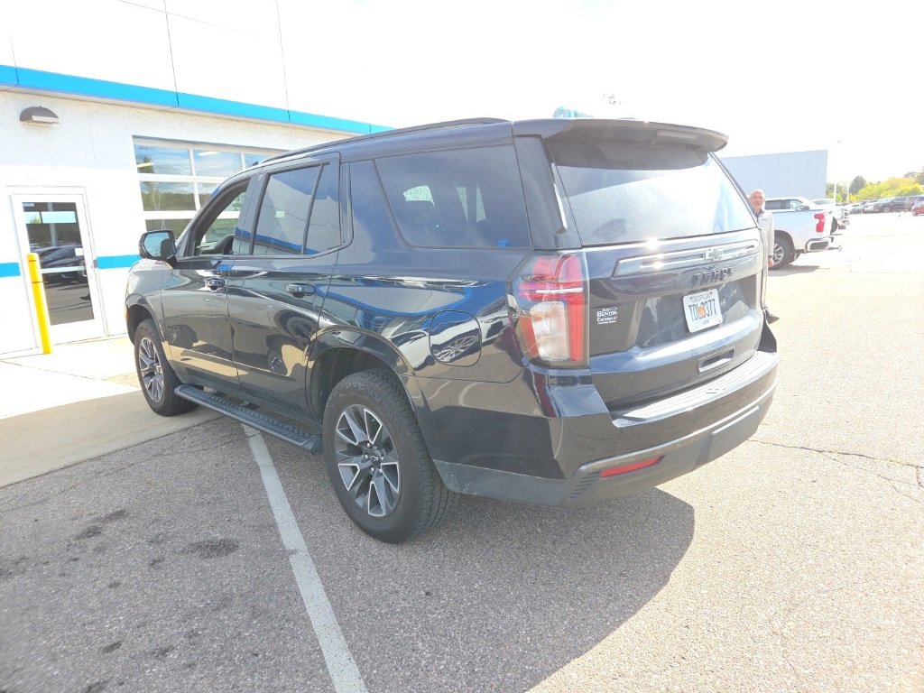 2021 Chevrolet Tahoe Z71 photo 2