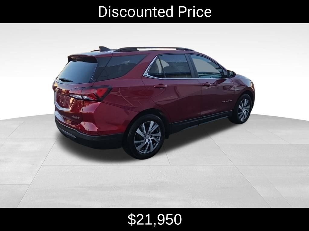 2023 Chevrolet Equinox LT photo 2