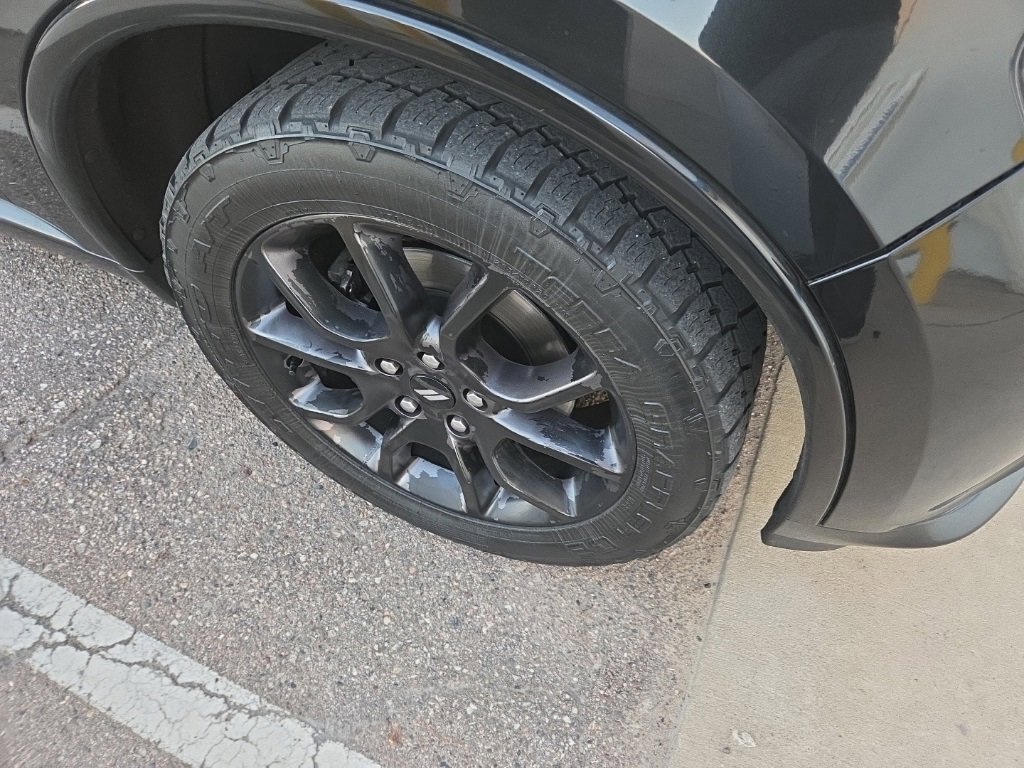 2016 Dodge Durango R/T photo 4