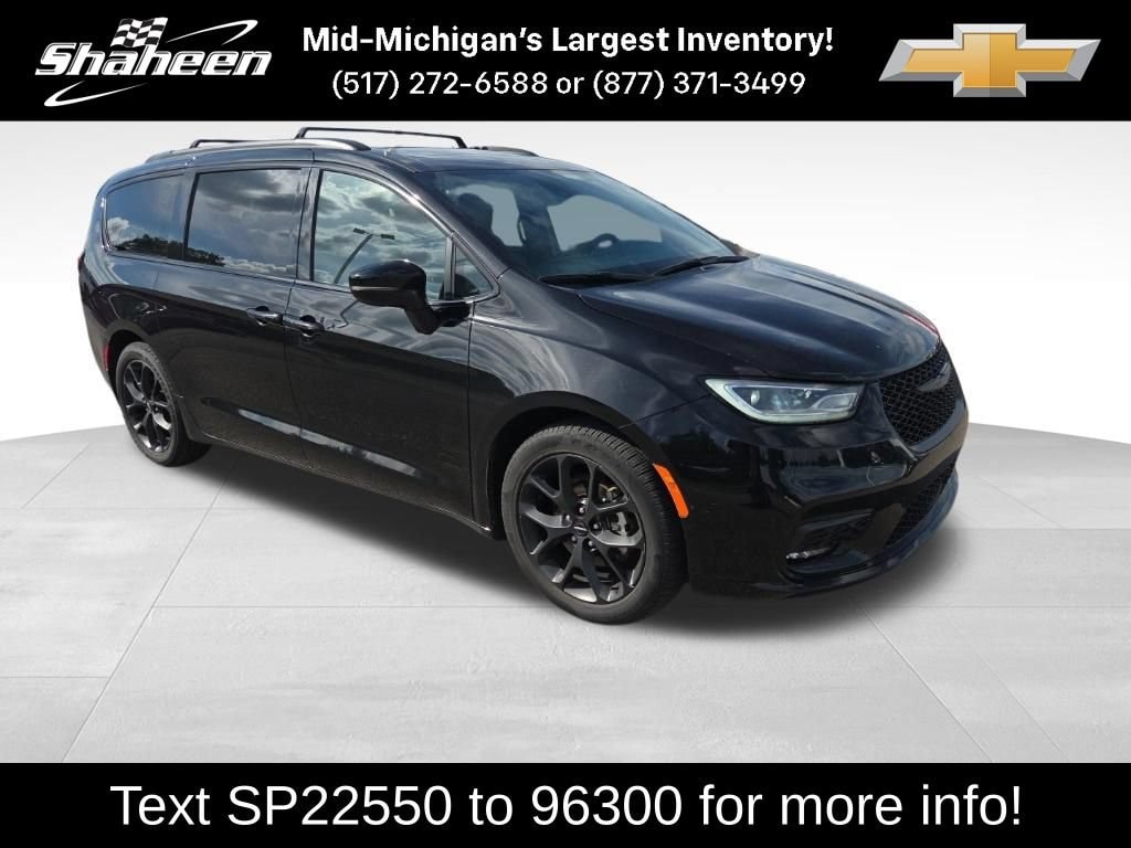 Used 2025 Chrysler Pacifica Limited Van Passenger Van