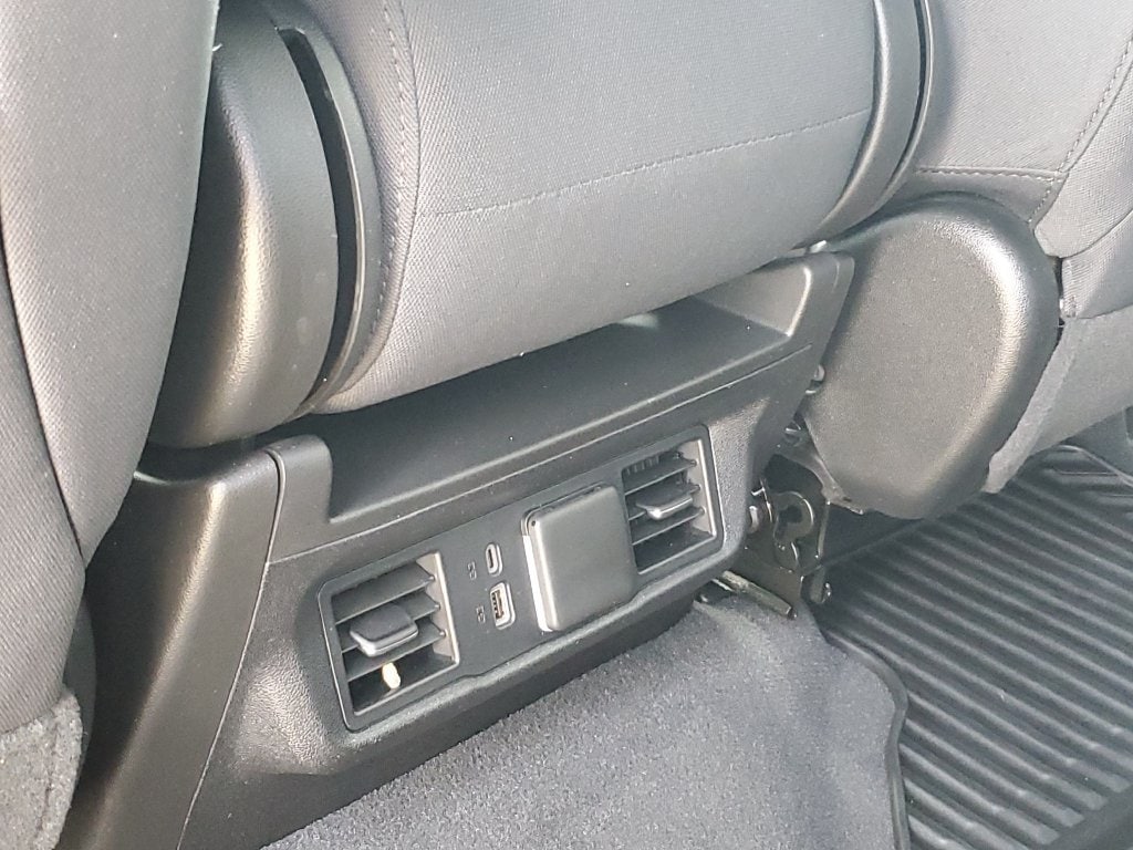 2023 Chevrolet Silverado 1500 LT - Photo 35