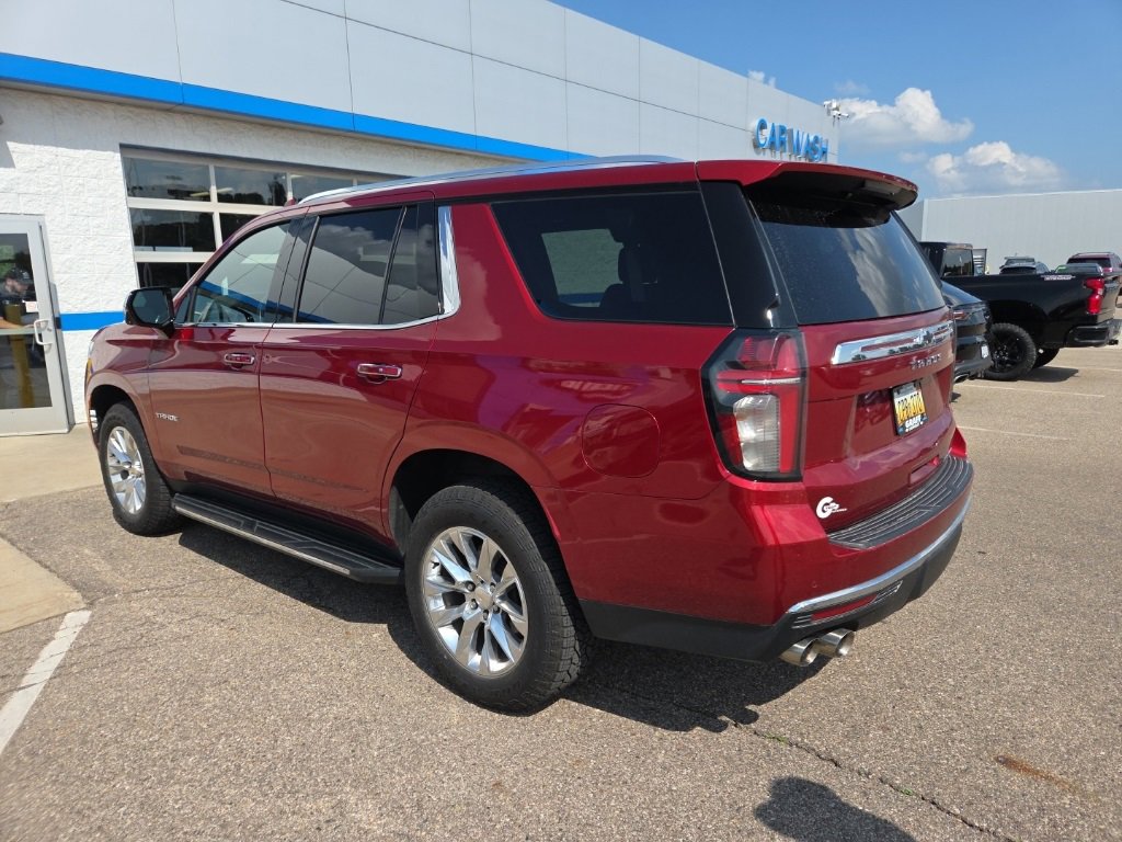 2021 Chevrolet Tahoe Premier photo 2