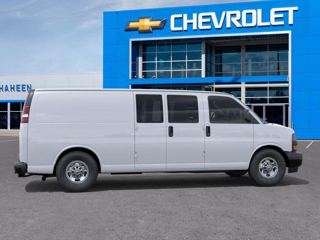 2026 Chevrolet Express Cargo Work Van - Photo 7