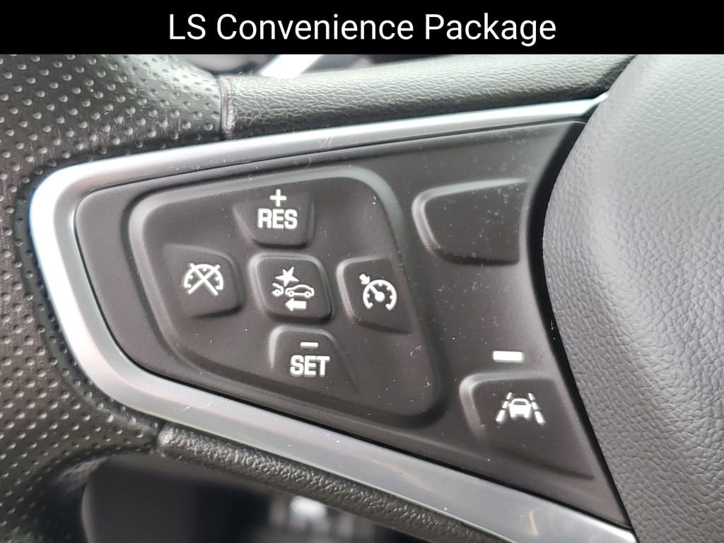 2023 Chevrolet Equinox LS - Photo 10