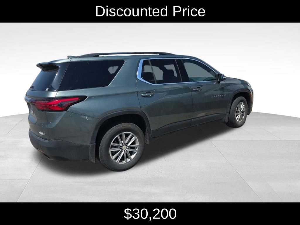 Used 2023 Chevrolet Traverse LT Cloth SUV