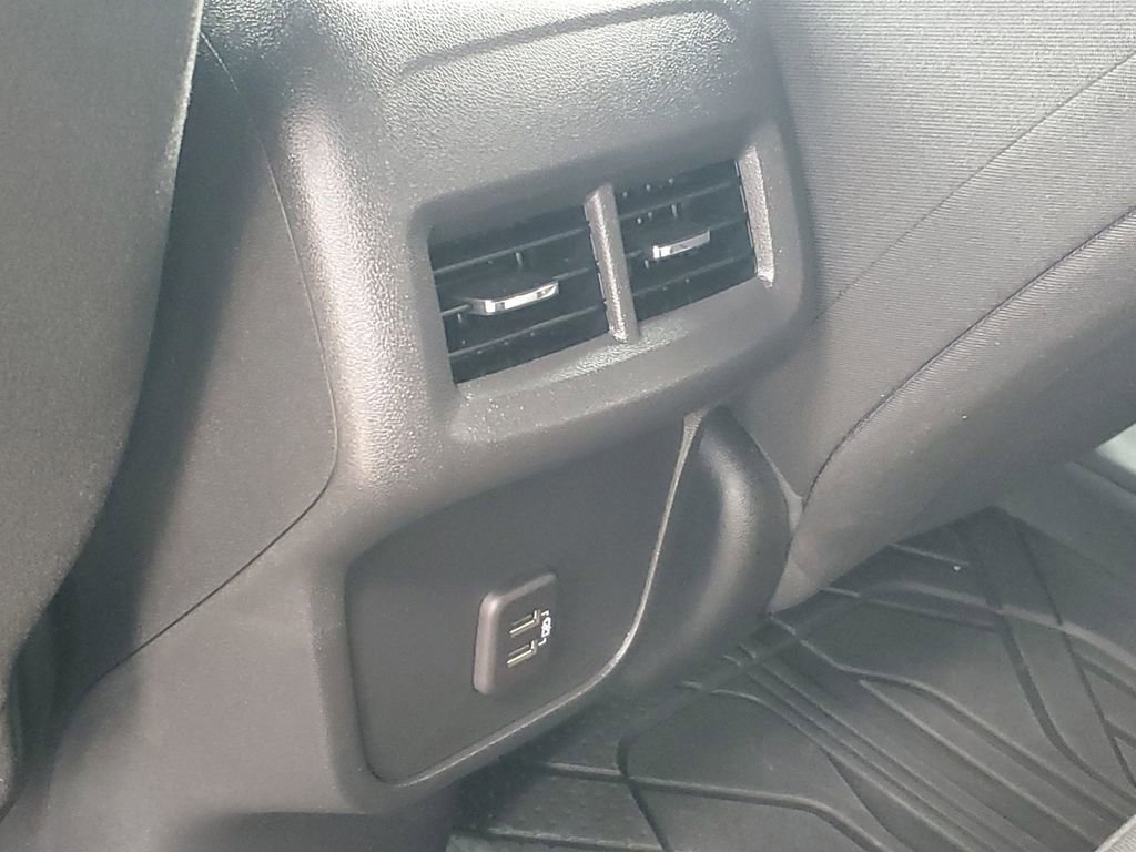2023 Chevrolet Equinox LS - Photo 32