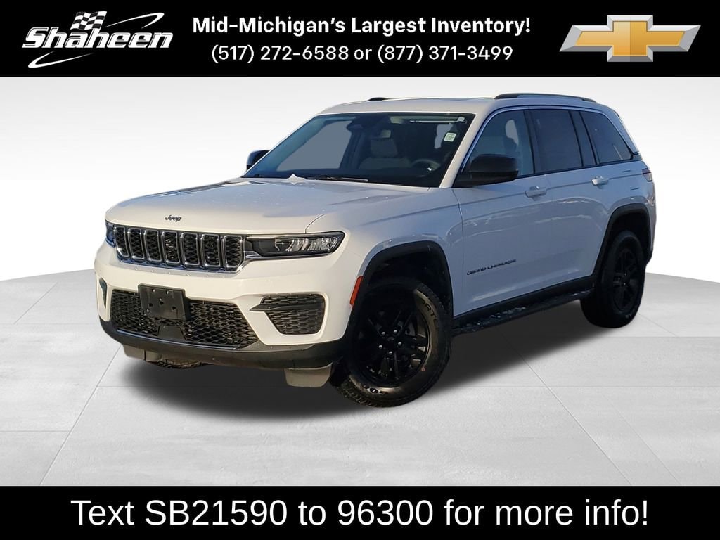 2023 Jeep Grand Cherokee Laredo's photo