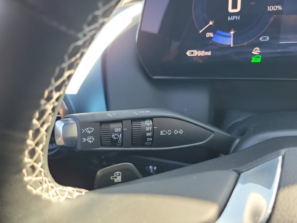 2025 Chevrolet Equinox EV LT - Photo 14