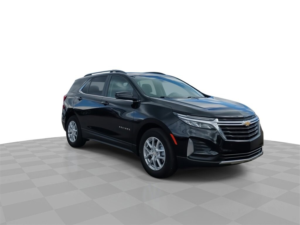 2022 Chevrolet Equinox LT photo 2