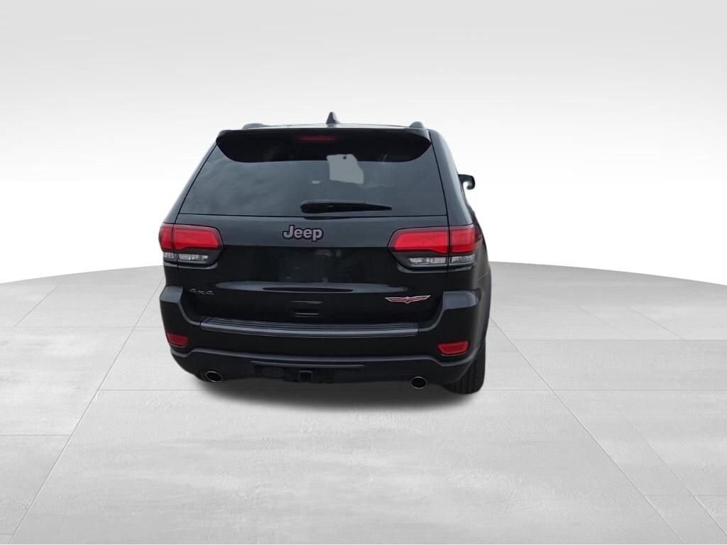 2018 Jeep Grand Cherokee Trailhawk photo 2