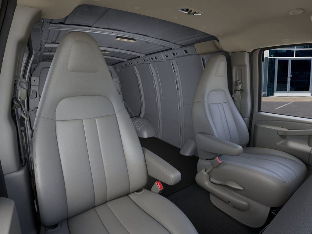 2025 Chevrolet Express Cargo Work Van - Photo 20